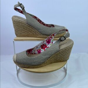 G.H. BASS & CO. - Women's Espadrille Wedge Sandals - Sz 8